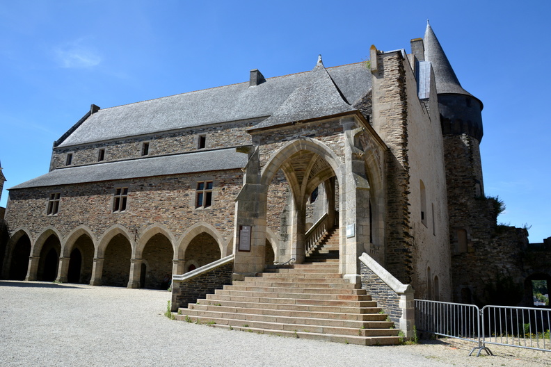 Bretagne Combourg Château_08.JPG