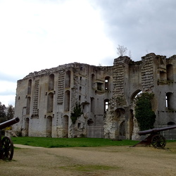 Ruines et Châteaux
