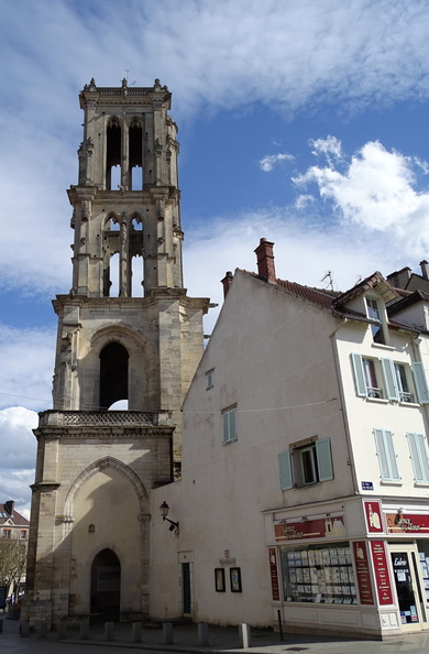 Tour St Maclou Mantes-la-Jolie.jpg