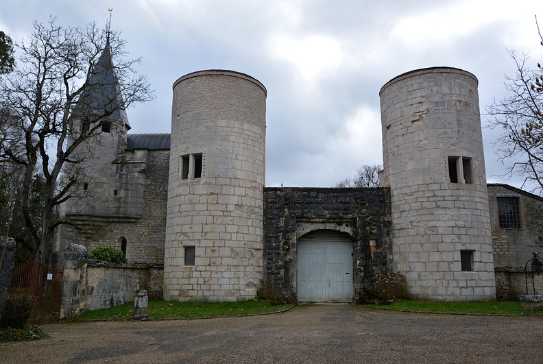Château de Germolles Saône-et-Loire.jpg