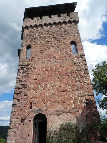 Burg Berwarstein Erlenbach bei Dahn_21.jpg
