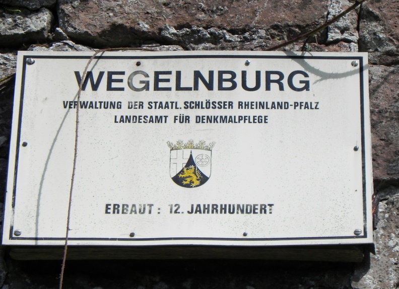 Burg Wegelnburg Schönau.jpg
