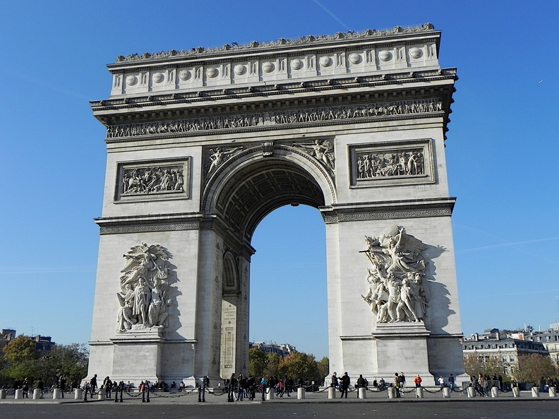 Arc de Triomphe Paris.JPG