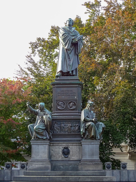 Worms Luther monument_02.JPG