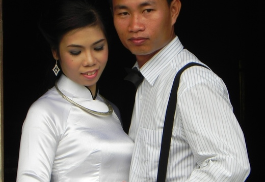 Duong Lam 10